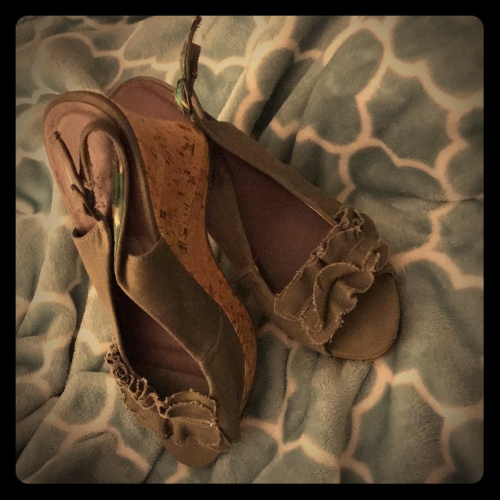 Summer Wedges